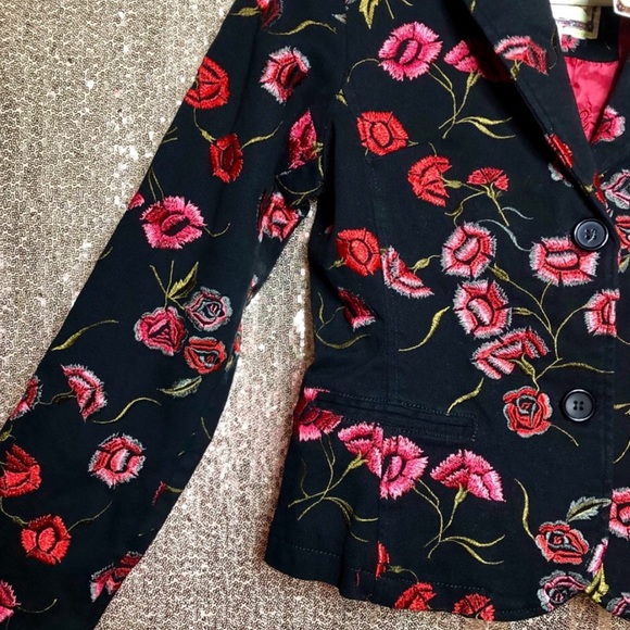 Paparazzi New Rare Rose Floral Embroidered Blazer - Picture 12 of 14